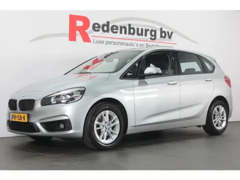 BMW 2 Serie Active Tourer 220i Luxury - Automaat - Navi / Camera / Bluetooth