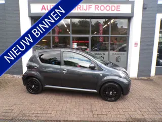 Toyota Aygo 1.0-12V Comfort Navigator AIRCO,NAVI,NIEUWE APK !!!