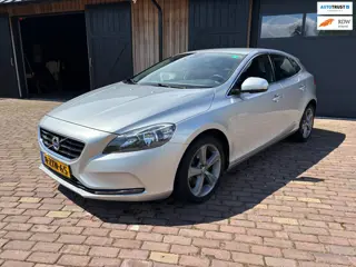 Volvo V40 1.6 T2 Momentum