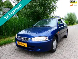 Mitsubishi Colt 1.3 GLXi SE 3-deurs 1e eigenaar Airco Trekhaak Youngtimer