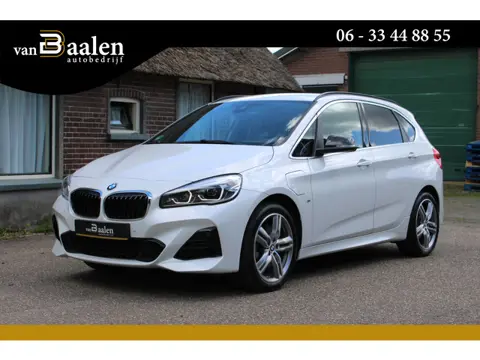 BMW 2 Serie Active Tourer 225xe PHEV High Exe SOh 90.6% M-SPORT LEER LED NAVI 36000KM!!!