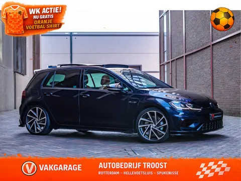 Volkswagen Golf 2.0 TSI 4Motion R Performance Akrapovic/Panoramadak/Navigatie/Achteruitrijcamera/Dyn