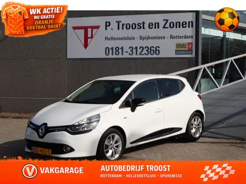 Renault Clio 0.9 TCe Eco2 Limited Airco/Cruise control/Parkeersensoren achter/Navigatie/Radio/16'' L