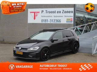 Volkswagen Golf 1.5 TSI Highline R-line Automaat Panoramadak/Apple Carplay/Navigatie/Digitale Cockpi