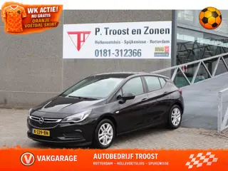 Opel Astra 1.0 Innovation Parkeersensoren rondom/Cruise control/Climate control/Navigatie/Bluetooth/