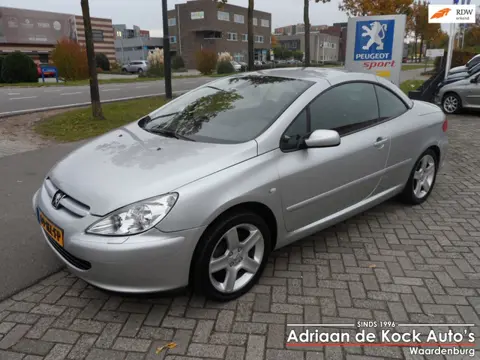 Peugeot 307 CC 2.0-16V Sport 180