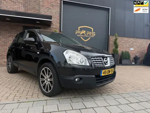 Nissan Qashqai 2.0 dCi Tekna Premium 4WD Automaat 4X4 Pano Airco Navi Elk.Ramen Cruise Control