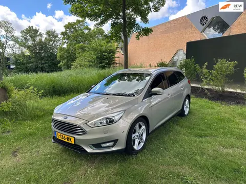 Ford Focus Wagon 1.5 Titanium Edition Airco Camera Full OPTION!!!