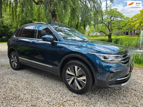 Volkswagen TIGUAN 1.4 TSI eHybrid R-Line Business+