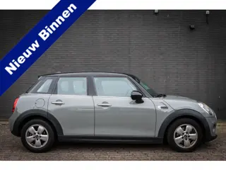 MINI 5-deurs 1.5 Cooper Salt Business Net binnen-Nu al te bezichtigen