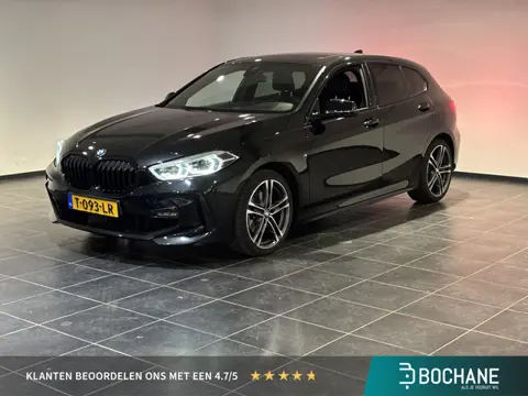 BMW 1-serie 118i | Apple Carplay/Android Auto | Comfort Pack | Parking assistent |