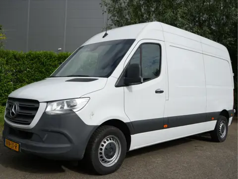 Mercedes-Benz Sprinter 215 1.9 CDI L2H2 FWD Automaat trekhaak, camera