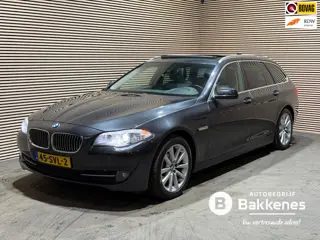 BMW 5-serie Touring 523i High Executive | Pano | Leder | Automaat