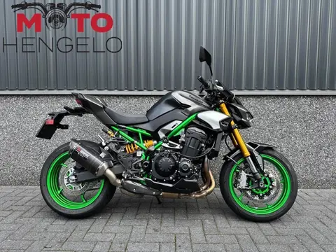 Kawasaki Z900 SE PERFORMANCE AKRAPOVIC (bj 2026)