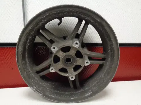 ACHTER VELG Suzuki Burgman 650 2002 - 2009