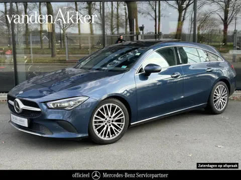 Mercedes-Benz CLA-Klasse 180 Shooting Brake Luxury // Panoramadak // Distronic // Memory // MultiBea