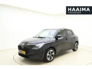 Suzuki Swift 1.2 Style Smart Hybrid | Parkeersensoren | Cruise control | Navigatie | Climate control