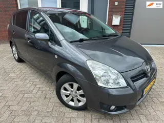Toyota Verso 1.8 VVT-i Luna 7p / Navi / Leder / PDC / Stoelverw / AUT