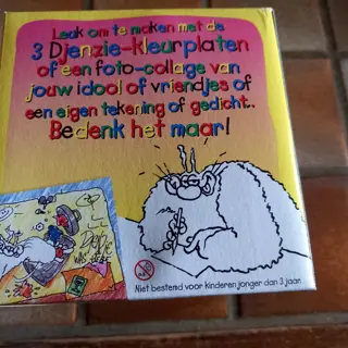Mok om te kleuren leuk voor een kinderfeestje, super gaaf!