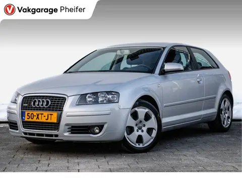 Audi A3 2.0 TFSI 200pk quattro Ambition Pro Line Sportstoelen/ Climate control/ 17" Lmv/ Cruise cont