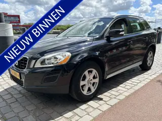Volvo XC60 2.0 T5 Kinetic navigatie leer airco/ecc