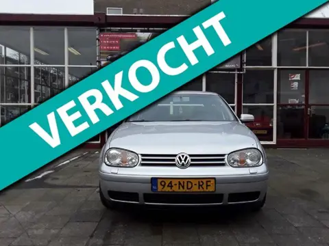 Volkswagen Golf Pacific