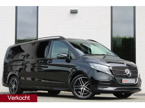 Mercedes-Benz V-Klasse 250d / Extra Lang / AMG / DC / Burmester / 360 Camera / Vol Opties / NIEUWSTA