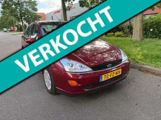 Ford Focus 1.6-16V Ghia (nieuwe APK) ZEER NETTE FOCUS 1e eigenaar