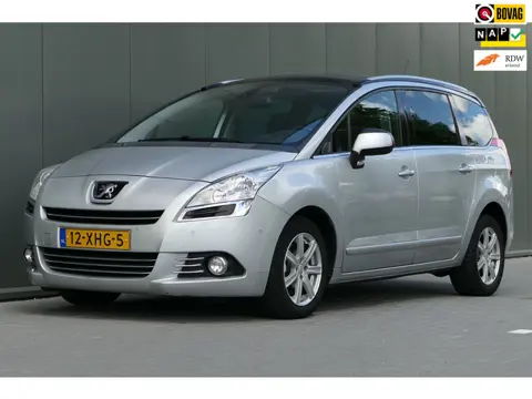 Peugeot 5008 1.6 THP Allure 5p. NAP Clima Cruise Pano