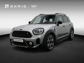 MINI Countryman Cooper S E ALL4 Classic + Essence Pack + Panoramdak + Elektrisch Verstelbare Sportst