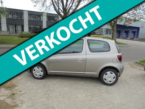 Toyota Yaris 1.0 VVT-i S-Line MMT Automaat Lage KM