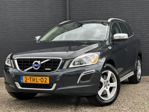 Volvo XC60 2.0 T5 Summum R-DESIGN| PDC | LEDER | CRUISE | NAVI | NWE APK
