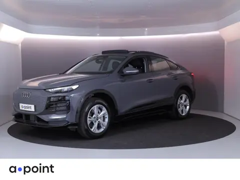 Audi Q6 Sportback e-tron Advanced edition 83 kWh 252 pk | Verlengde garantie | Navigatie | Panoramad