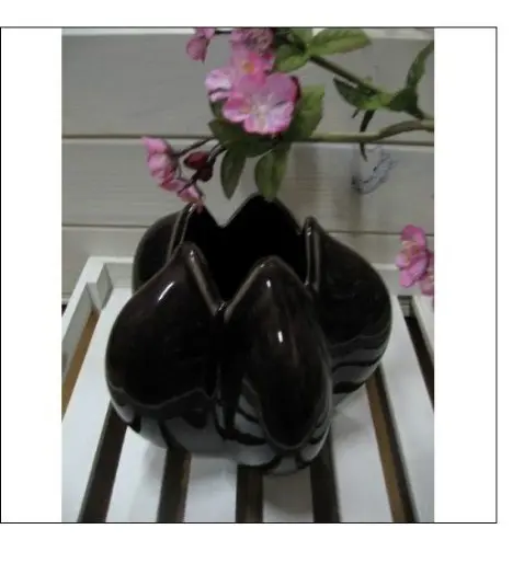 VAAS KERAMIEK BRUIN LOTUS MT M HOOG 17 CM Nieuw