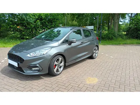Ford Fiesta 1.1 ST-Line Airco / Cruise control