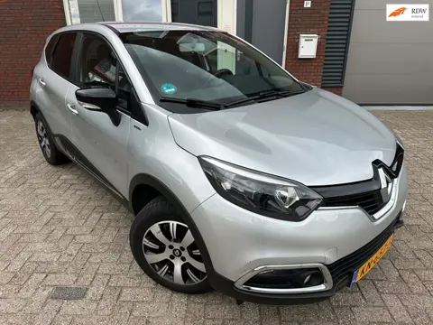 Renault Captur 0.9 TCe Limited / Navi / PDC / DAB / Airco / Cruise / NAP