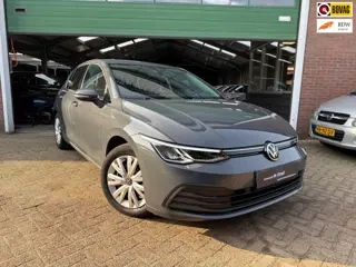 Volkswagen Golf 1.5 eTSI Style|ACC/NAVI/PDC/SFEERVRL/