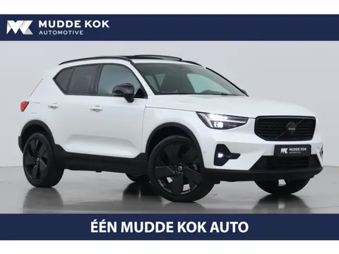Volvo XC40 2.0 B4 Plus Black Edition | ACC | Panoramadak | 360° Camera | Harman/Kardon | Stoel+Stuur