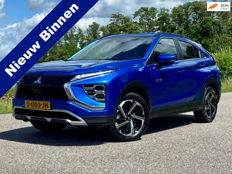Mitsubishi Eclipse Cross 2.4 PHEV Intense+ Automaat Camera Leder-Alcantara Navi 188PK NAP