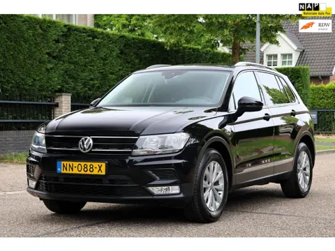 Volkswagen Tiguan 1.4 TSI ACT Connected Series | NAVI | CLIMA | CRUISE | ZEER MOOIE GOED ONDERHOUDEN
