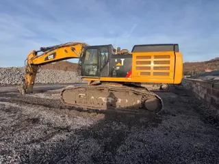 Caterpillar 352 XE (bj 2017)