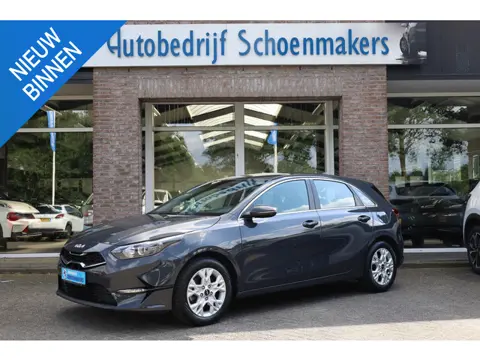 Kia Ceed 1.0 T-GDi DynamicLine CARPLAY CAMERA HALF-LEER CRUISE DRAADLOOS-LADEN DAB LANE-ASSIST HILD-