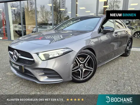 Mercedes-Benz A-klasse 180 Business Solution AMG | Automaat | Navigatie | Night pakket |
