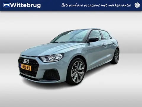 Audi A1 Sportback 30 TFSI Advanced edition / Parkeersensoren achter  / Apple carplay / Cruise contro