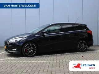 Ford FOCUS Wagon 1.5 Titanium | Styling pack | Xenon | 180pk | Winter pakket