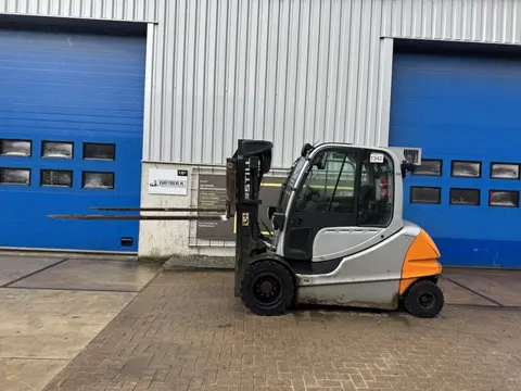 VS-22665 Elektrische triplex heftruck Still RX60-50