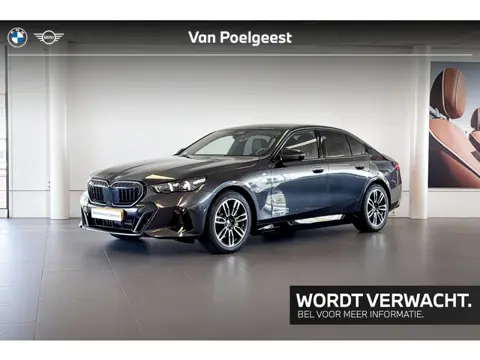 BMW i5 Sedan eDrive40 M Sport Edition | Stoelventilatie | Comfort Access | Harman Kardon | Trekhaak 