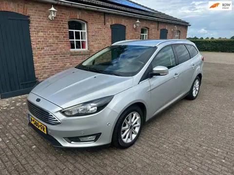 Ford Focus Wagon 1.0 Titanium