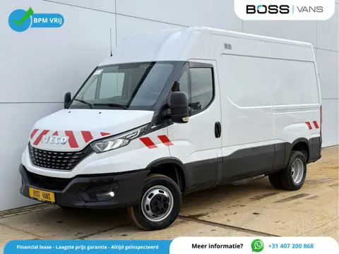 Iveco Daily 35C16 2.3 Automaat LED L2H2 Dubbellucht 3.5t Trekhaak Airco Cruise Control Lucht geveerd