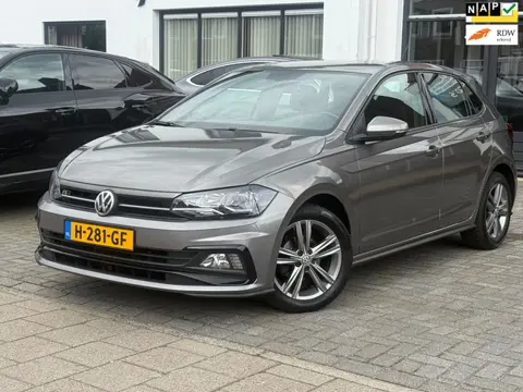 Volkswagen Polo 1.0 TSI Highline Business R, Virtual cockpit, Apple carplay, Climate Control, Adapti